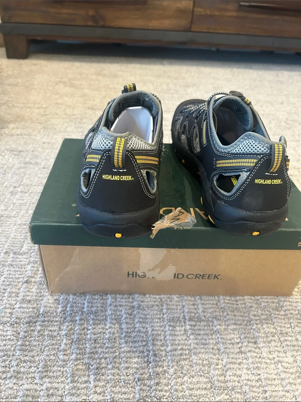 Highland Creek durable black